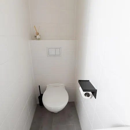 Modernes 5-zimmer Aparment - 8 Gaeste, Zentrumsnah לייפציג